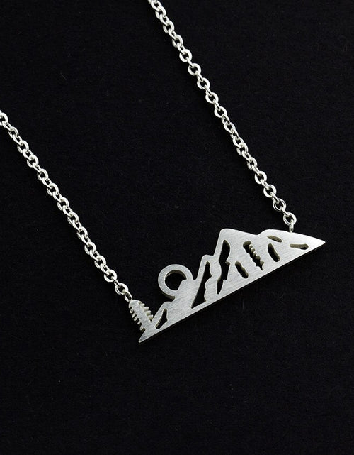 Load image into Gallery viewer, Dainty Simple Sun On Mountain Top Pendant
